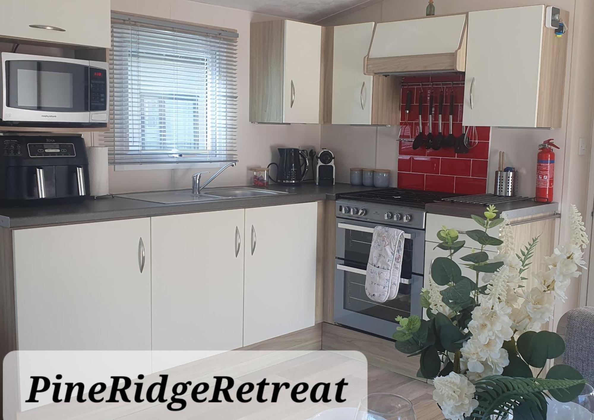 Pine Ridge Retreat With Free Golf And Air Conditioning Campsite *