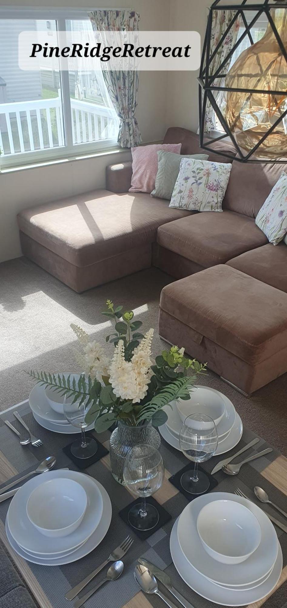 Pine Ridge Retreat With Free Golf And Air Conditioning